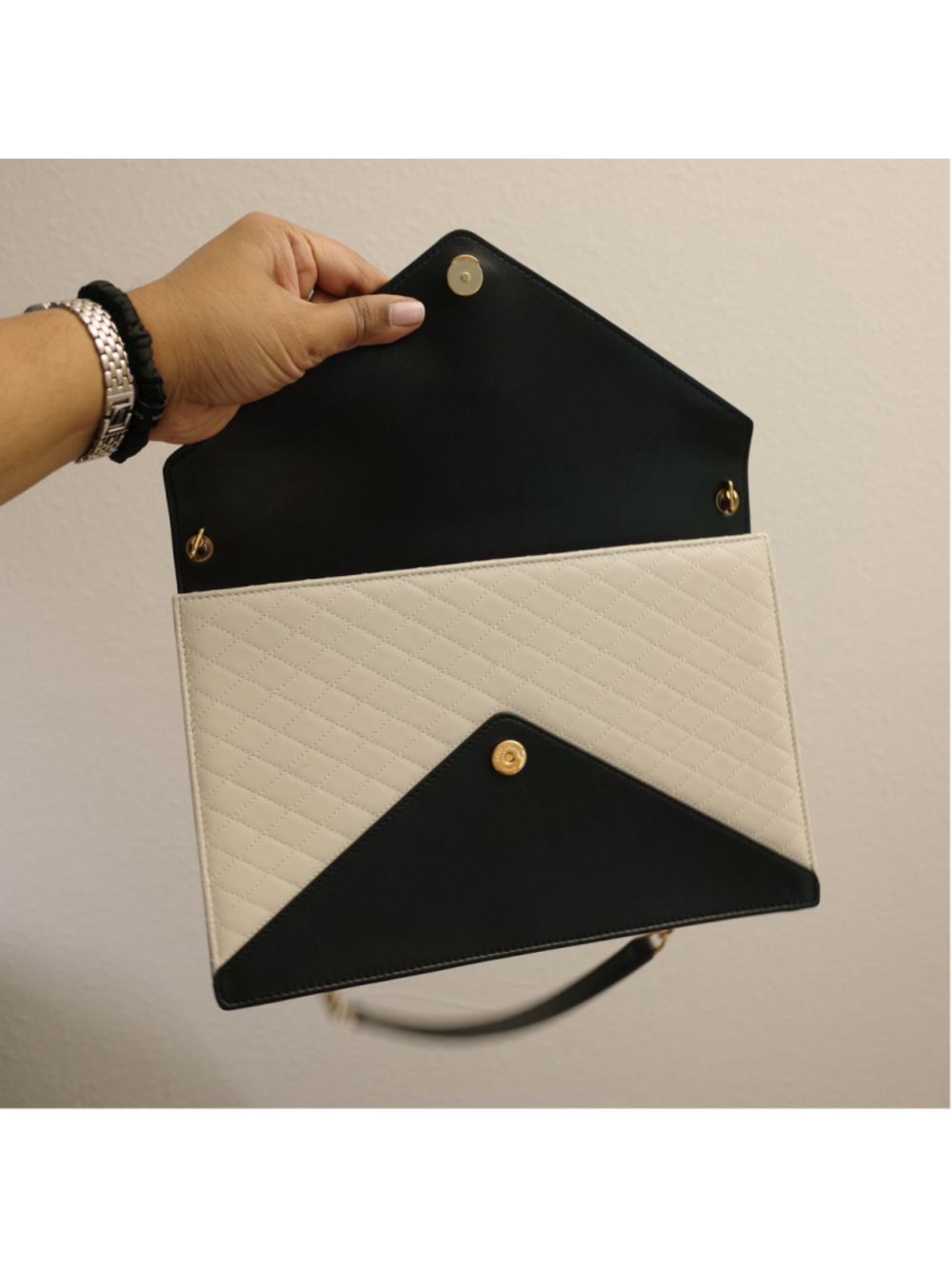 YSL Saint Laurent Gaby Quilted Lambskin Envelope Shoulder Bag - Picture 5 of 16